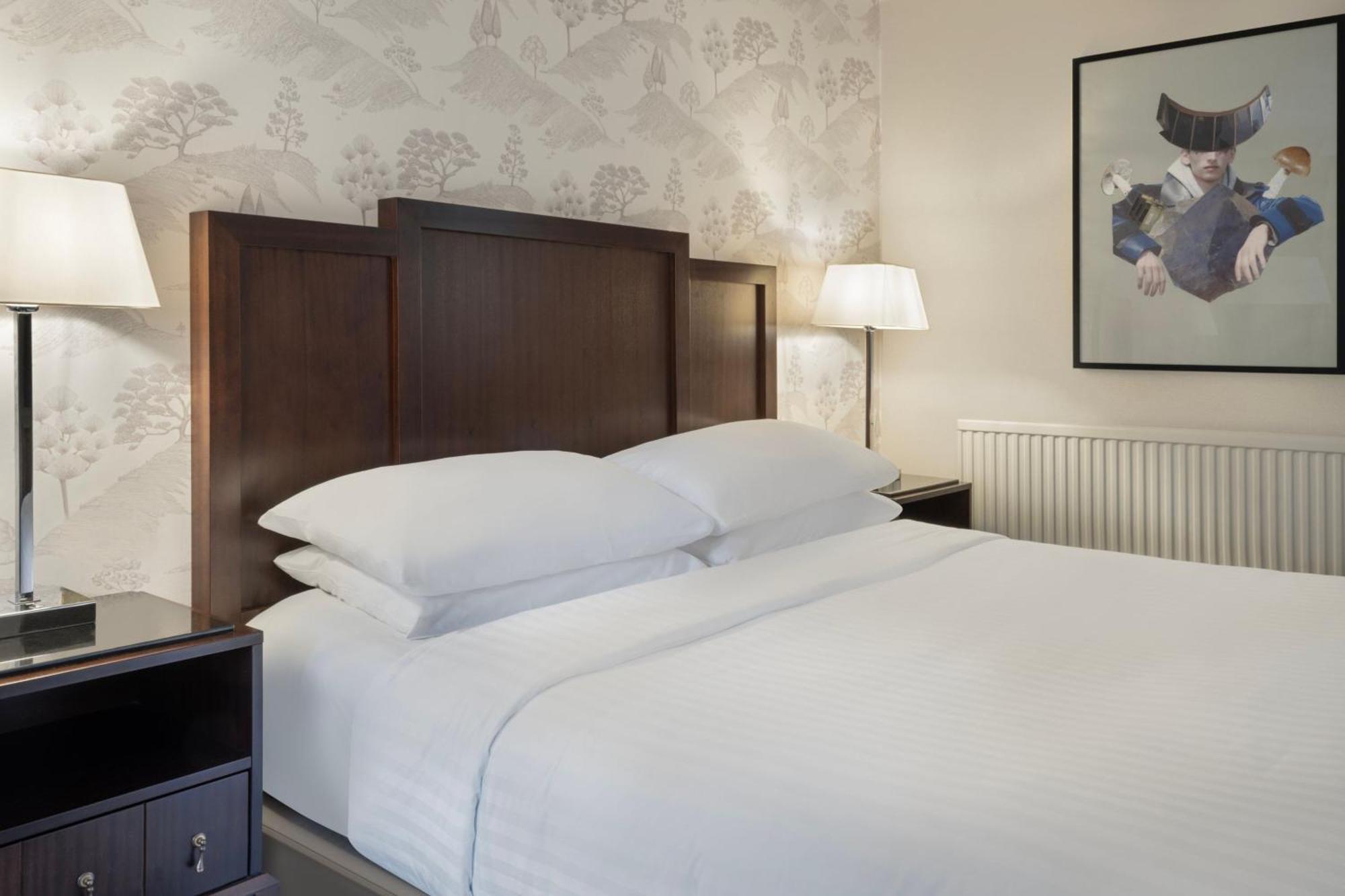 Delta Hotels By Marriott Tudor Park Country Club Μέιντστοουν Εξωτερικό φωτογραφία