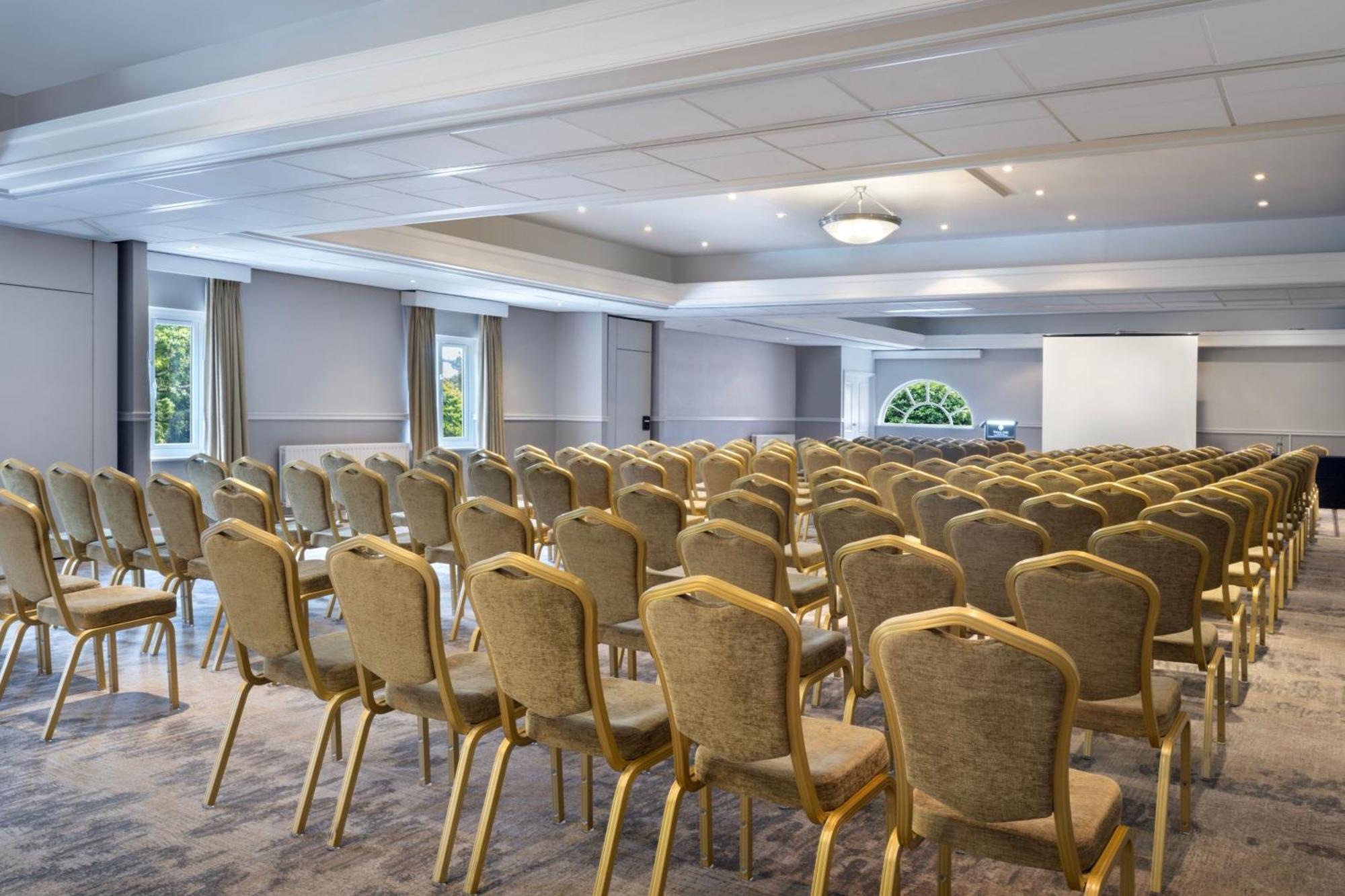 Delta Hotels By Marriott Tudor Park Country Club Μέιντστοουν Εξωτερικό φωτογραφία