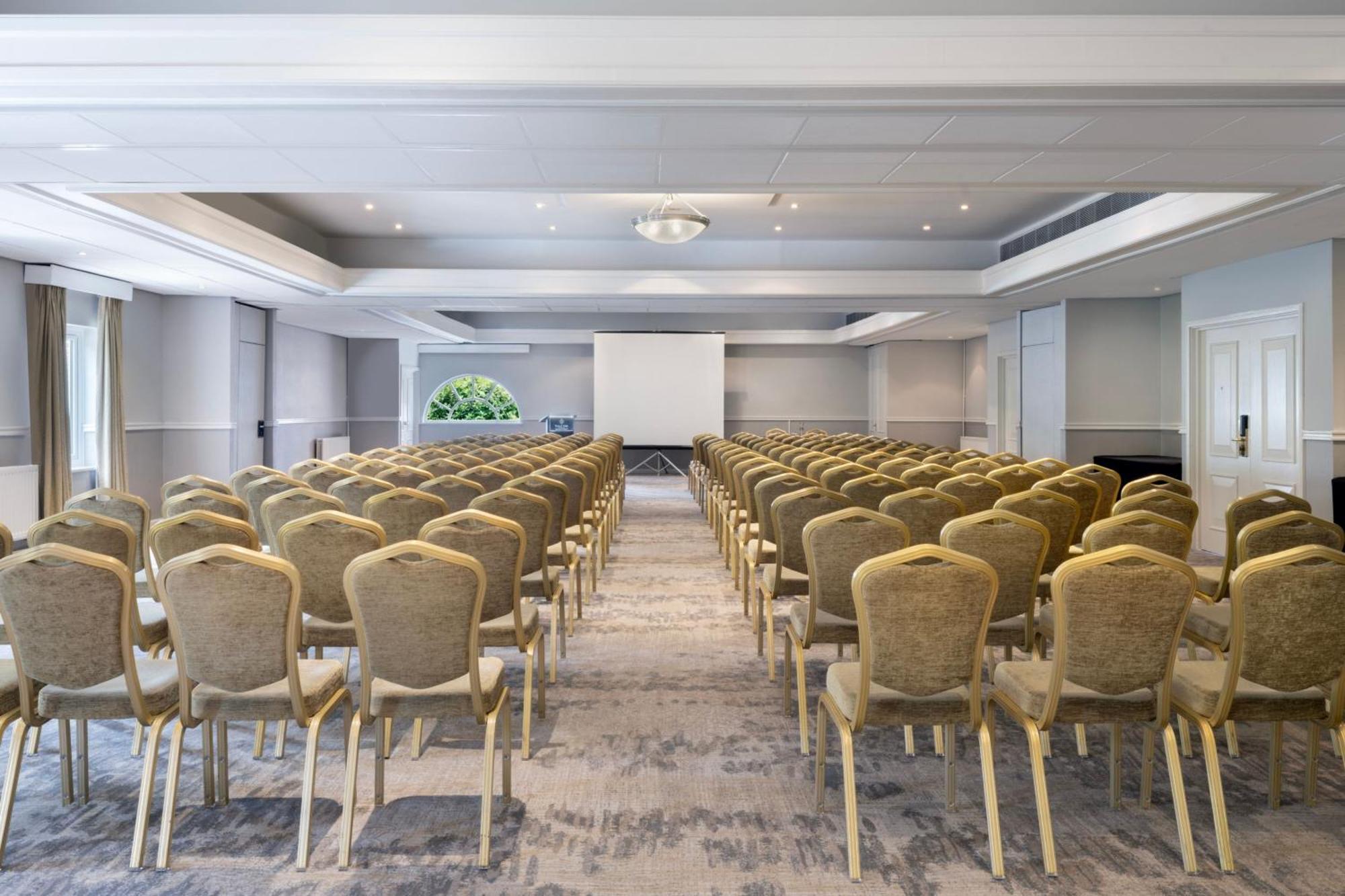 Delta Hotels By Marriott Tudor Park Country Club Μέιντστοουν Εξωτερικό φωτογραφία