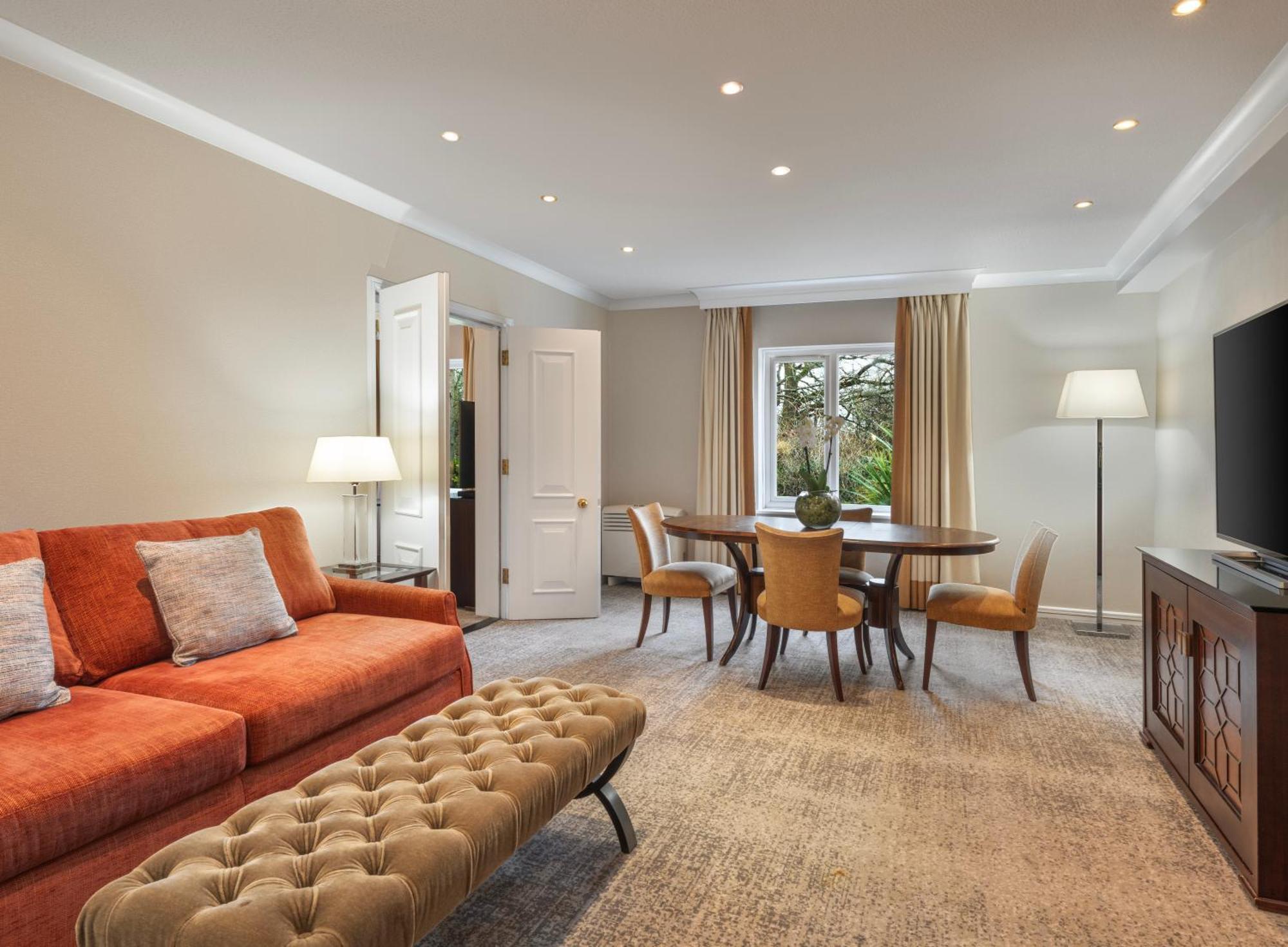 Delta Hotels By Marriott Tudor Park Country Club Μέιντστοουν Εξωτερικό φωτογραφία